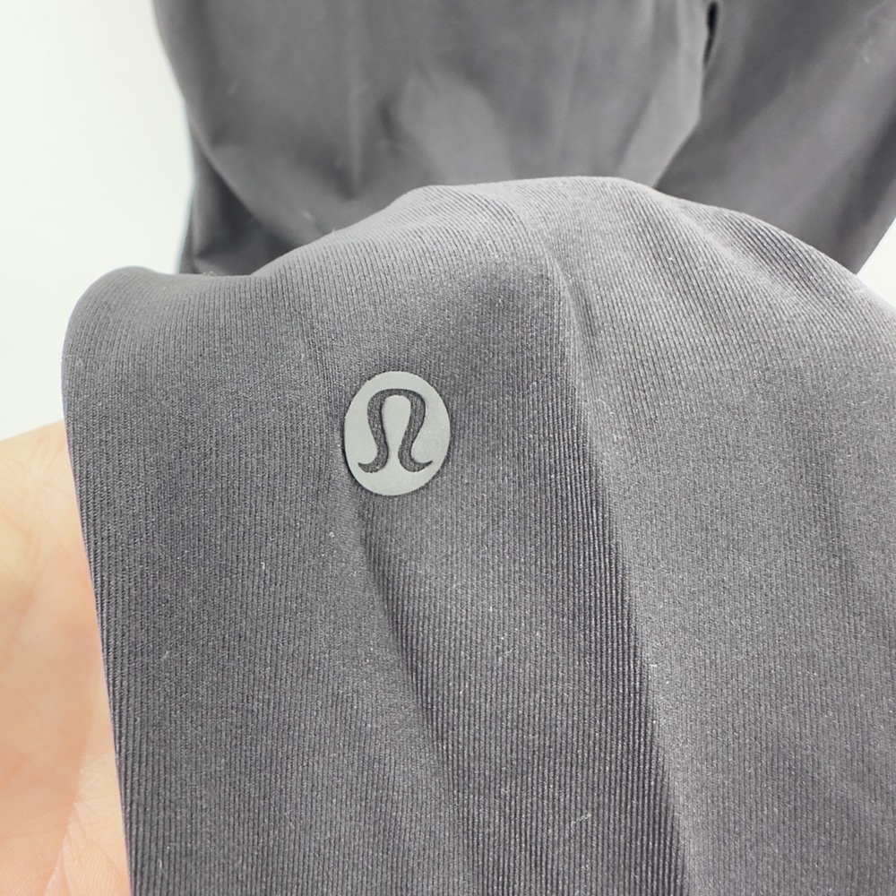 Lululemon On The Fly Joggers Womens Size 6 Black Athletic Pants Athleisure Yoga - Picture 7 of 13